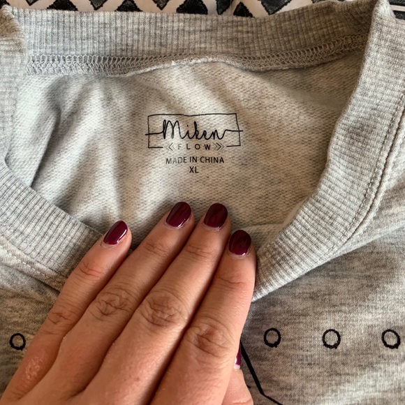 Grey Graphic Sweatshirt - Picture 4 of 5